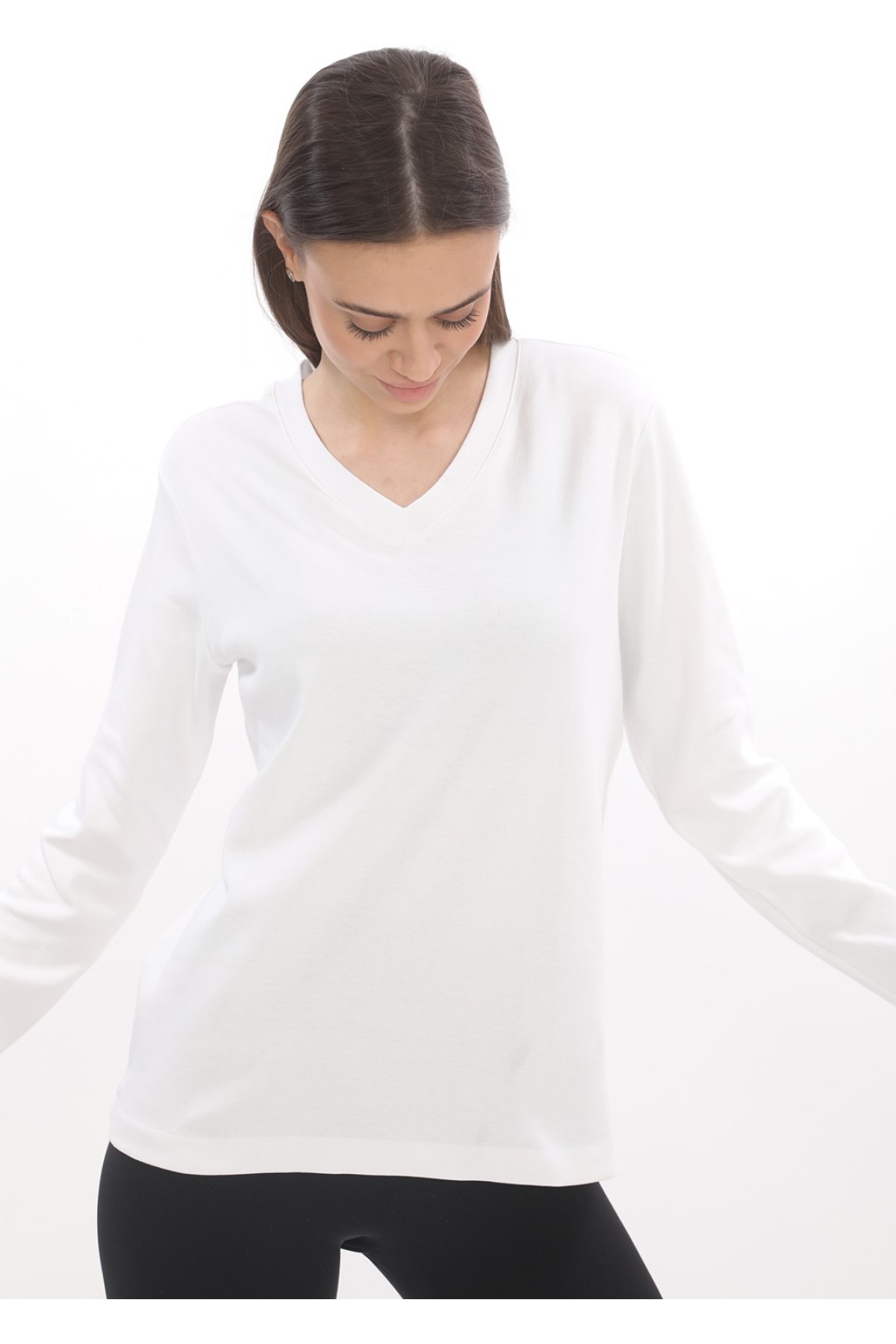 Giyimod Kadın Ekru V Yaka Uzun Kol  Pamuk Interlok Tişört S-112